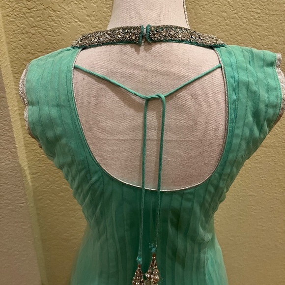 Style Frock Style Net Churidaar Suit. Size XS - Picture 7 of 8